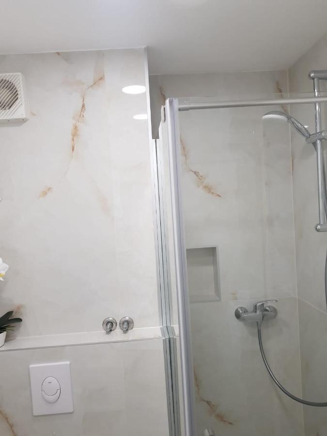 Apartment Miskovic Макарська Екстер'єр фото