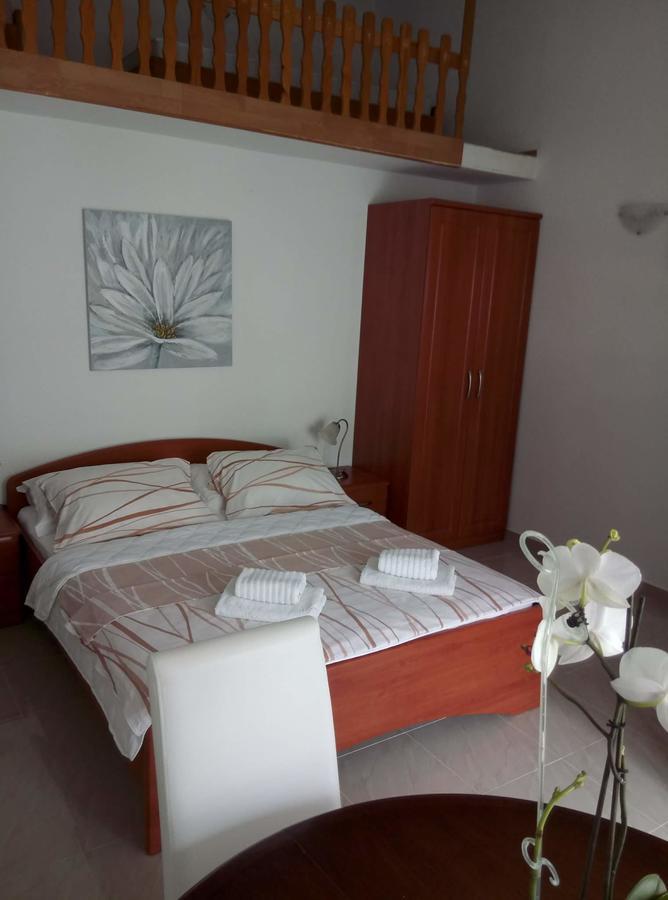 Apartment Miskovic Макарська Екстер'єр фото